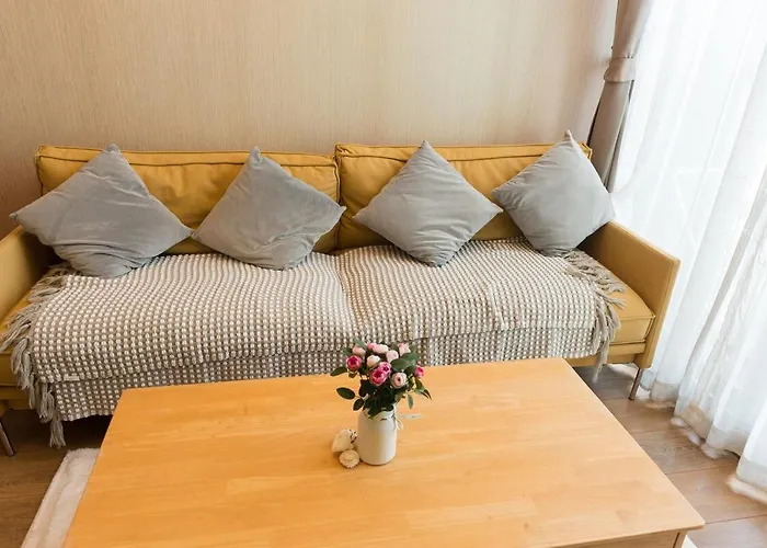 Lux 2br - 5 Mins Walk To Bts Phrom Phong Banguecoque