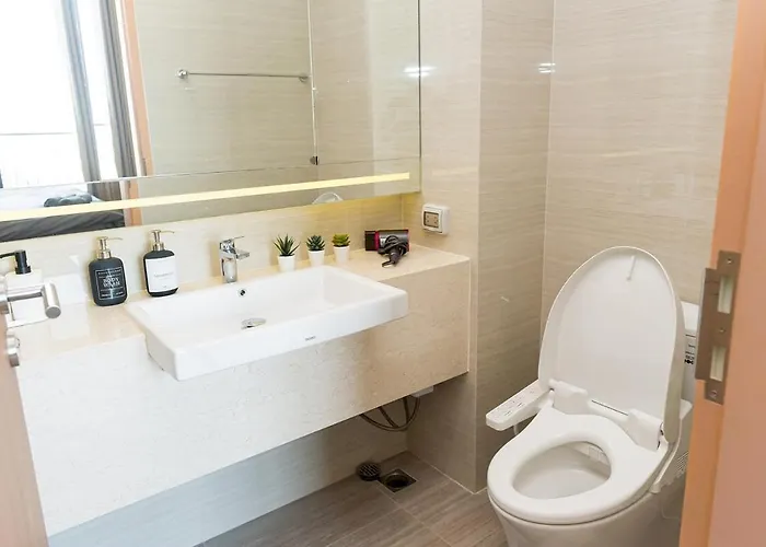 Lux 2br - 5 Mins Walk To Bts Phrom Phong
