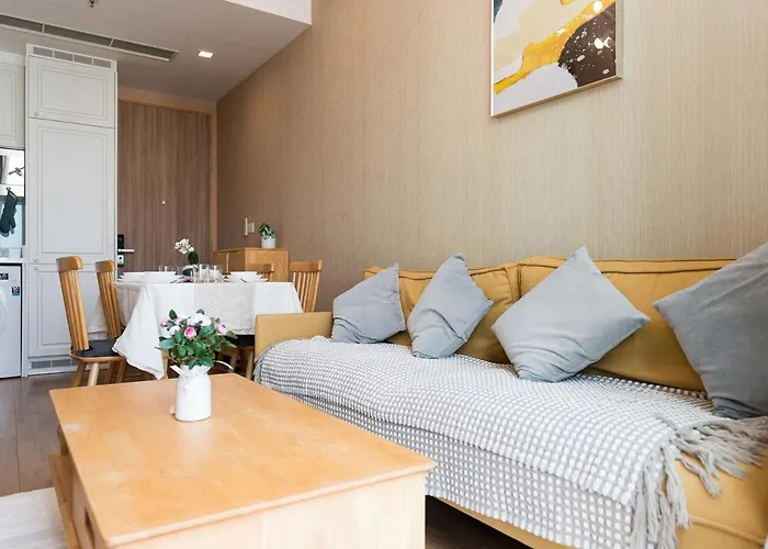 Lux 2br - 5 Mins Walk To Bts Phrom Phong
